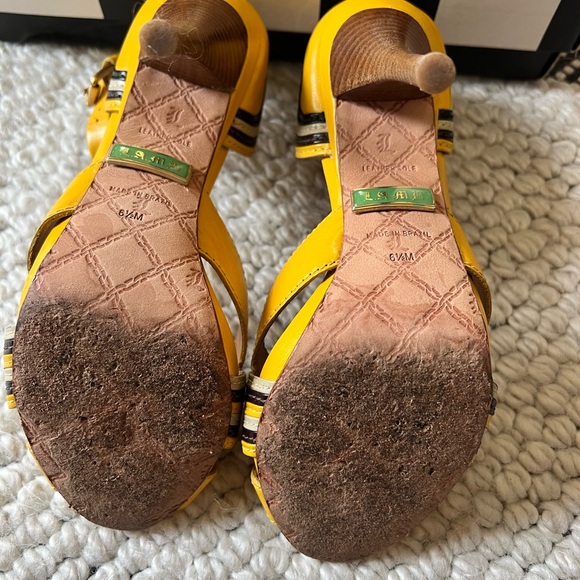 LAMB heels - Picture 3 of 5